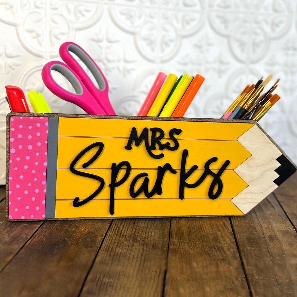 Personalized Wooden Pencil Holder Desk Organizer For Teacher’s Gifts